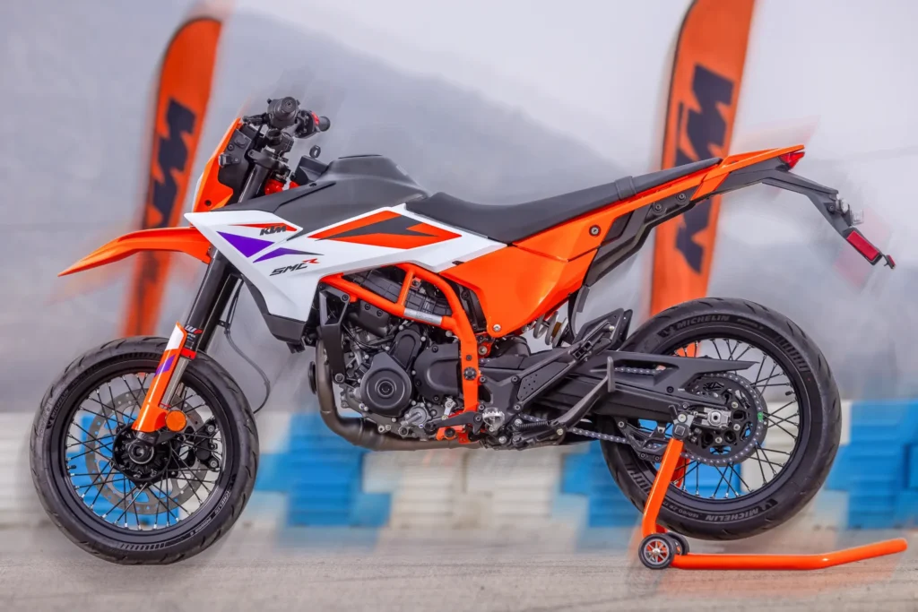 blur 2025 ktm 390 smc r review supermoto street motorcycle 9 scaled